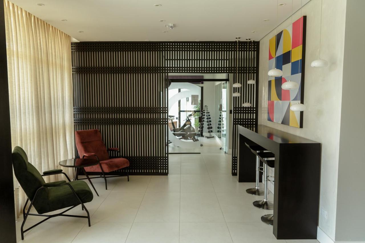 O Melhor Do Alto Da XV Com Garagem E Sacada Curitiba Luaran gambar